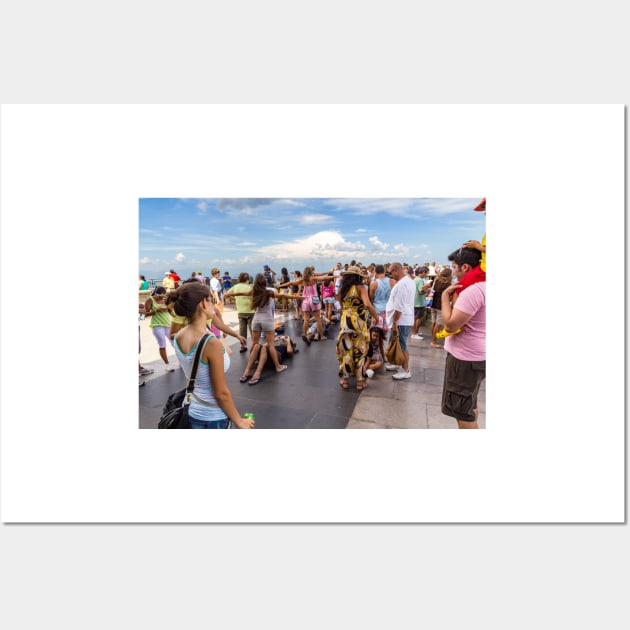 People Posing with Cristo Redentor, Corcovado - Rio de Janeiro Wall Art by holgermader